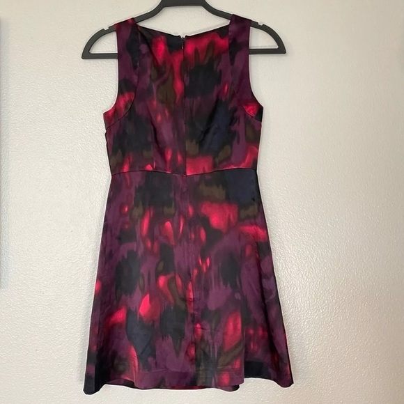 - 🐦 - Theory sz 2 100% Silk. Black, Purple and Pink Mixed Color Dress - Picture 2 of 9
